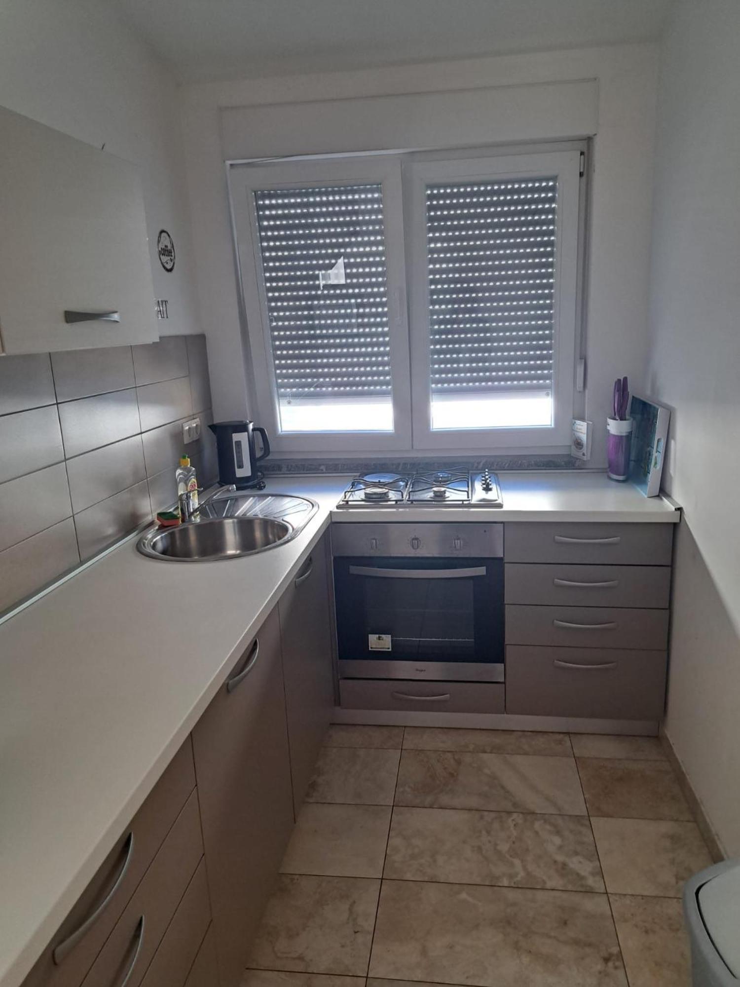 Apartman Lozancic Vir Bagian luar foto